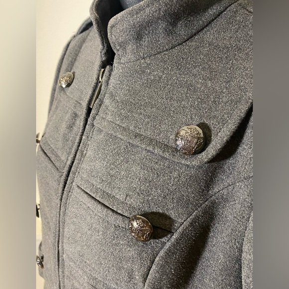 Military style coat - Picture 2 of 7